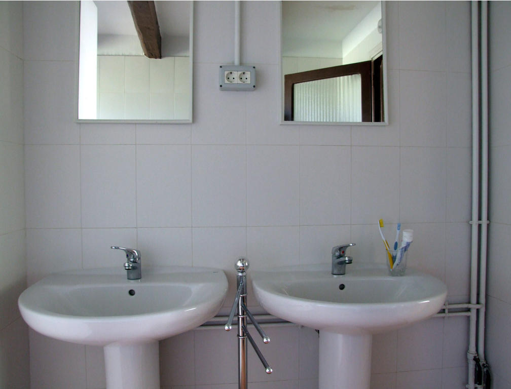 Cal Gras Hotel Avinyo Екстериор снимка
