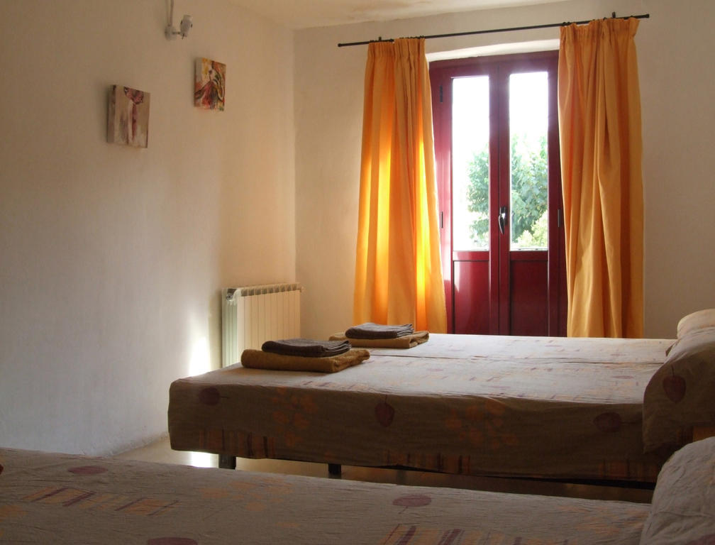 Cal Gras Hotel Avinyo Стая снимка
